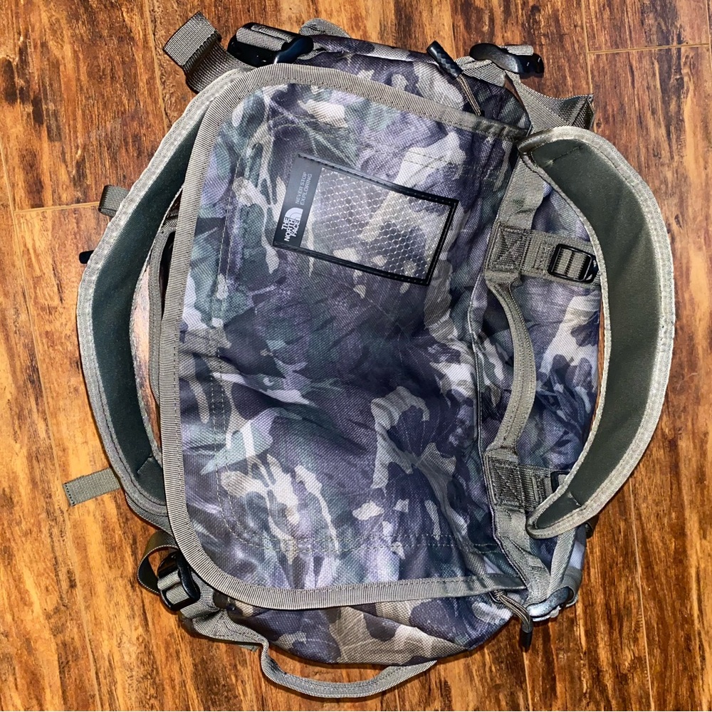 North face men’s duffel bag